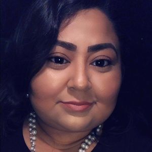 Meet your Posher, Hilda